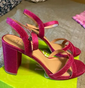 Pink sparkly heals thumbnail 1