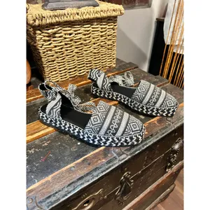ASOS Black White Woven Ankle Tie Platform Flats Size 8 thumbnail 2