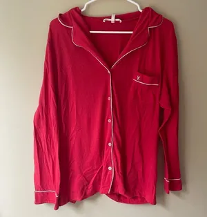 victoria’s secret pajama top thumbnail 1