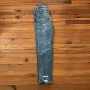 Risen Distressed Denim Blue Jeans Womens Size 3 / 26 thumbnail 3
