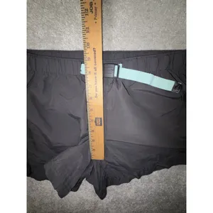 ll bean Women's Supplex Belted Shorts Medium‎ Nylon thumbnail 8