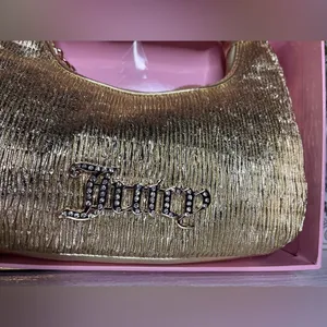 Juicy Couture Gold Mini Hobo 3-Piece Gift Set Wristlet Mirror NWT thumbnail 7