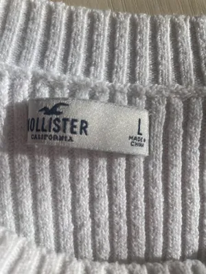 Hollister Sweater thumbnail 3