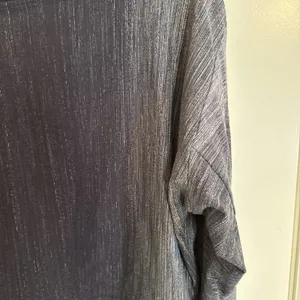 Lululemon Varsa The Lab Textured‎ Jacquard Crop Hoodie Lightweight Size S Or M thumbnail 3