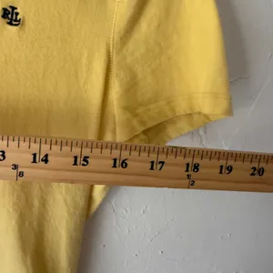 Lauren Jeans Co Ralph Lauren Butter Yellow Preppy‎ M V-Neck Logo T-Shirt thumbnail 6