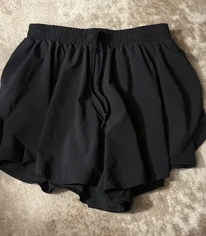 All In Motion Black shorts thumbnail 1