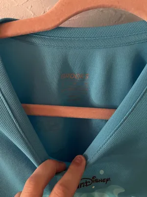 Brooks Disney t shirt  thumbnail 3