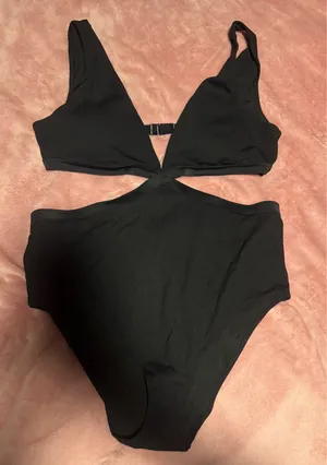 Aerie swim  thumbnail 1