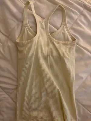 Lululemon Tank thumbnail 2