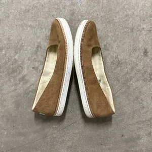 UGG Kammi Suede Slip On Flat Shoe Chestnut 7.5 thumbnail 4