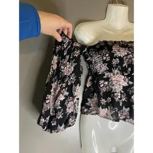 American Eagle Outfitters Blouse Womens Small Black Floral Off Shoulder Smocked thumbnail 3