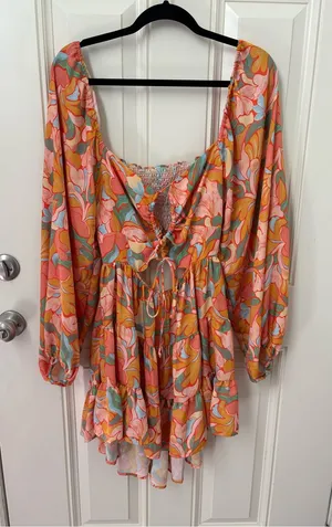 RESA Cut-Out Retro-Inspired Mini Dress Size XL thumbnail 1