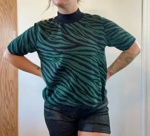 MICHAEL Michael Kors XL Green Zebra Knit Gold Button Sweater Top thumbnail 1