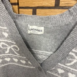No Boundaries Gray Bow Print Button Front Cardigan Size XL‎ thumbnail 5