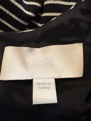 Hugo Boss Size 4 Hedra Black and White Striped V Neck Midi Dress with Belt thumbnail 4