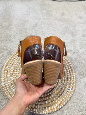 Sofft Women’s Mckenna Leather Sandals Blocked Heels Peep Toe in Cognac 8 thumbnail 5