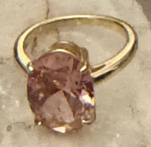 Pink gemstone ring Size 6 thumbnail 1