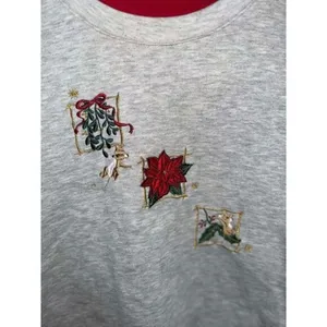 Vintage Classic Elements Gray‎ Holiday Sweatshirt with Poinsettia Embroidery XL thumbnail 4