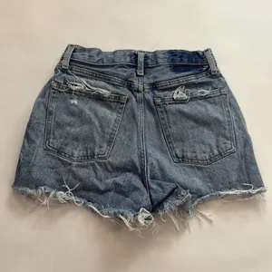 Abercrombie & Fitch Women’s Natural Rise Cut-Off Distressed Denim Shorts 26 2 thumbnail 5