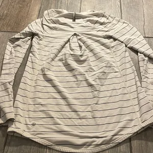 Lululemon Striped Long-Sleeve Crewneck thumbnail 3