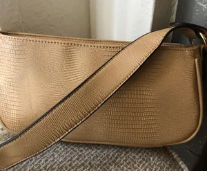 Beige tan camel woven baguette shoulder handbag purse thumbnail 3