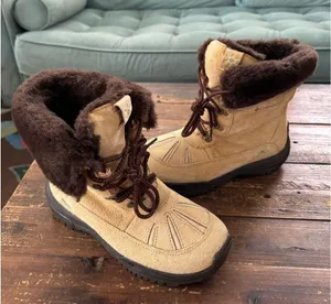 Columbia Lavela Fur-lined Winter Boot thumbnail 2