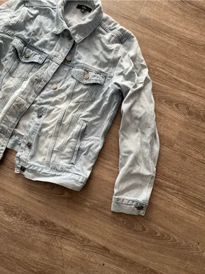 Lulus Denim Jacket Womens Medium Light Wash Oversized Trucker Jean Jacket thumbnail 5