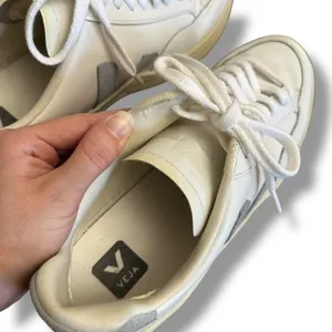 VEJA V-10 White Leather‎ Gray Suede Sneakers Women’s 10 Sustainable Low Top thumbnail 11
