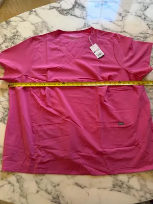 NWT FIGS Casma 3 Pocket Scrub Top 6XL Shocking Pink Technical Collection thumbnail 4
