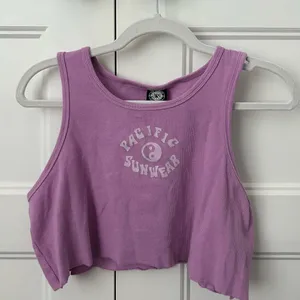 PacSun cropped purple tank top, size M thumbnail 1
