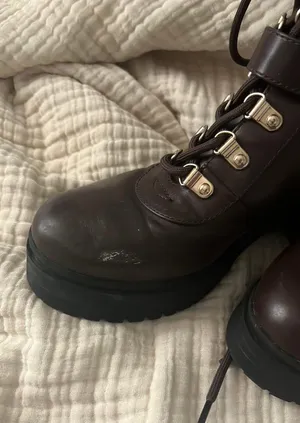Brown Boots Size 7 thumbnail 5