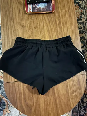 Zara shorts thumbnail 3