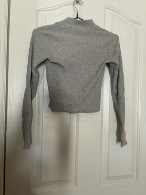 Forever 21 crop long sleeve jacket  thumbnail 3