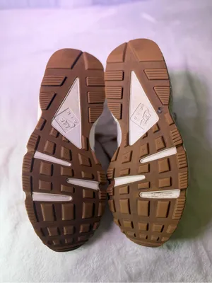 Nike Women's Wheat/Tan Casual Sneakers thumbnail 9