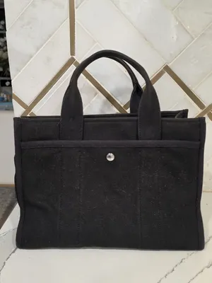 Coach Black Canvas Tote Bag With Gold Logo Spacious Interior Snap Closure Faded thumbnail 4