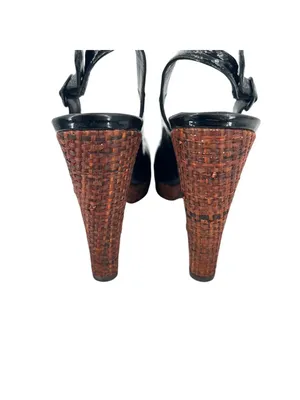 Stuart Weitzman Patent Leather Slingback Peep-Toe Woven Rattan Heel Size 7.5 thumbnail 11