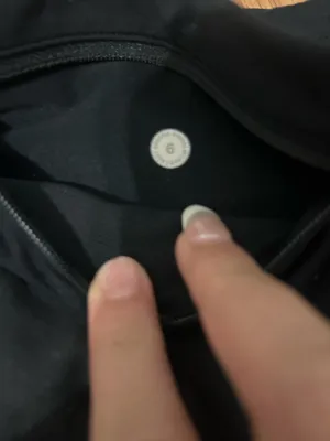 Lululemon Shorts thumbnail 3