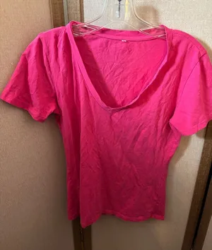 Women’s Pink V-Neck Short Sleeve Top Large thumbnail 1