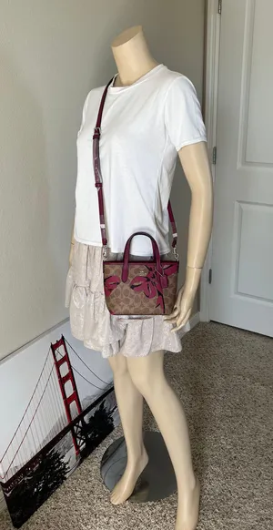 Coach Purse thumbnail 9