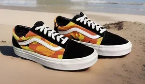 Vans Old Skool Women's Sneakers Size 7M thumbnail 1