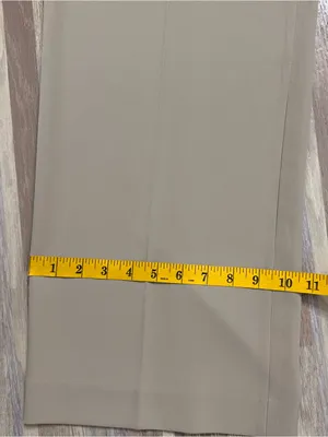 H&M Beige Wide-Leg, High Waist Dress Pants Women’s size 16 thumbnail 2