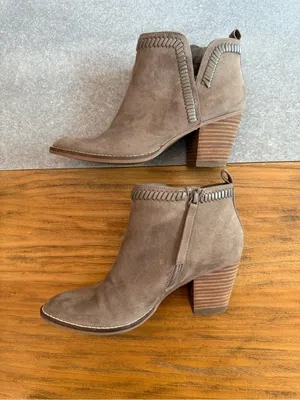 Dolce Vita Taupe Suede Ankle Booties Whipstitch Trim Block Heel Size 8 thumbnail 5