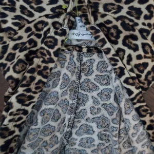 Crop style hoodie size medium in leopard print with wide sleeves by love… thumbnail 5
