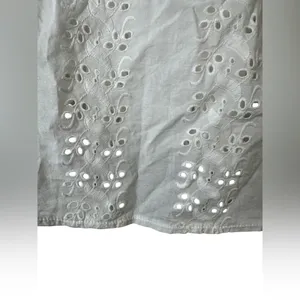 Urban Outfitters White Eyelet Button-Back Blouse Size‎ XS thumbnail 7