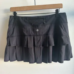 Lululemon Pace Setter black Skirt‎ 8 Athleisure workout yoga pickleball coastal thumbnail 3