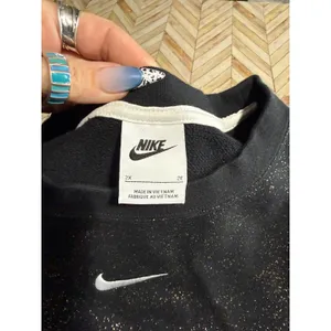 Nike Sweatshirt Womens 2X Black Stardust‎ Gold Metallic Fleece Crewneck Sporty thumbnail 4
