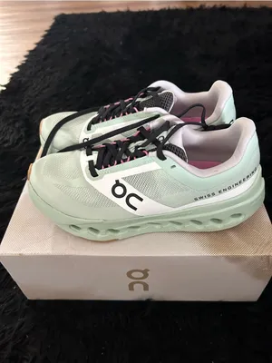 ON CLOUDSURFER athletic training running lace up shoes sneakers women’s 7 new thumbnail 7