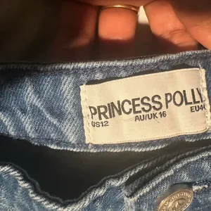 Princess Polly Classic Blue Jean women Shorts thumbnail 3