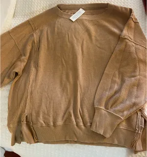 American Eagle Sweater thumbnail 1