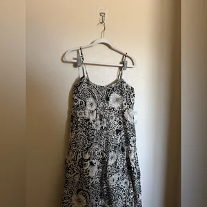Tuckernuck‎ Hyacinth House Floral Tiered Tilly Dress sz m NEW black cream boho thumbnail 5
